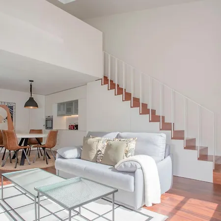 Liiiving In - Luxury Gallery Ii Oporto