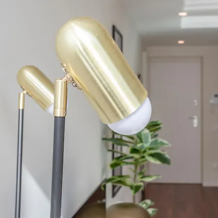 Liiiving In - Luxury Gallery Ii