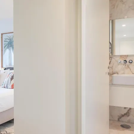 Liiiving In - Luxury Gallery Ii شقة بورتو