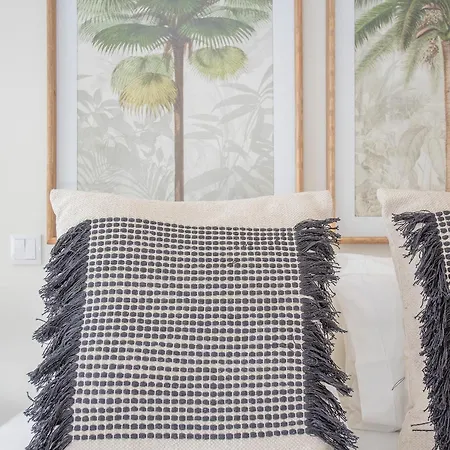 Apartment Liiiving In - Luxury Gallery
