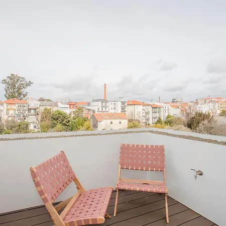 Liiiving In - Luxury Gallery Apartment Porto