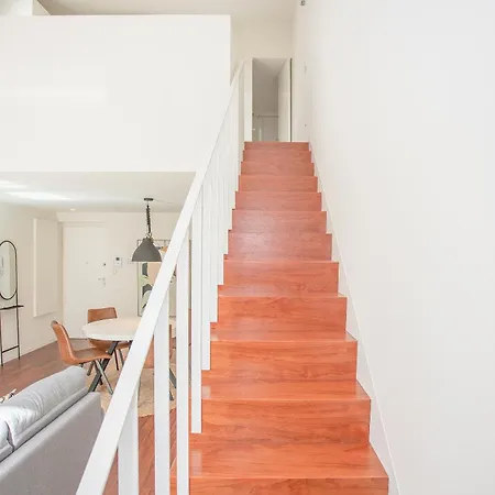 Liiiving In - Luxury Gallery Apartment Porto