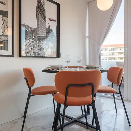 Liiiving In - Luxury Gallery Ii Апартаменты Порту