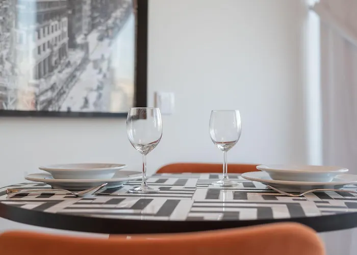 Liiiving In - Luxury Gallery Ii Порту