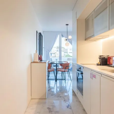 Liiiving In - Luxury Gallery Ii Apartman Porto